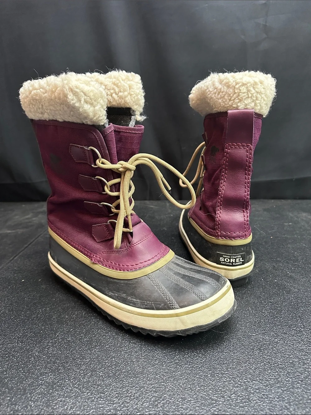Sorel Women's Boots — Black Interior Label Detailing